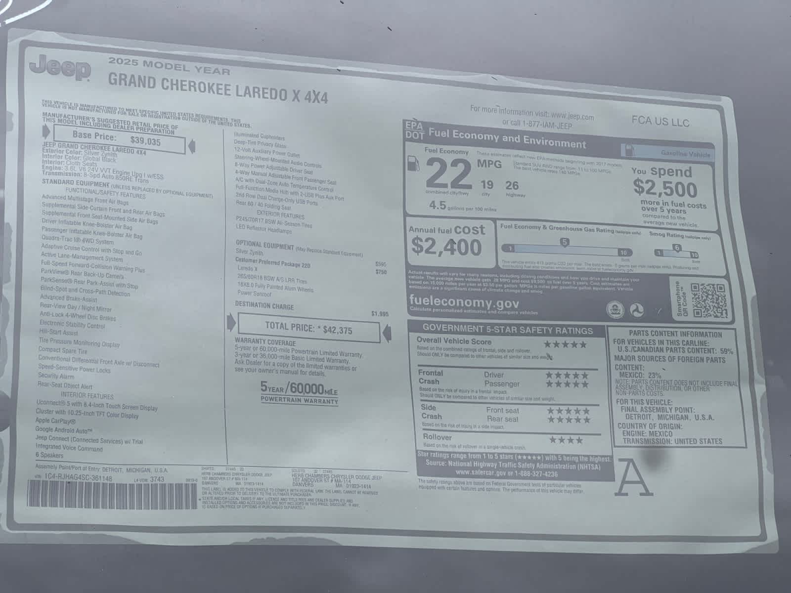 new 2025 Jeep Grand Cherokee car, priced at $39,575