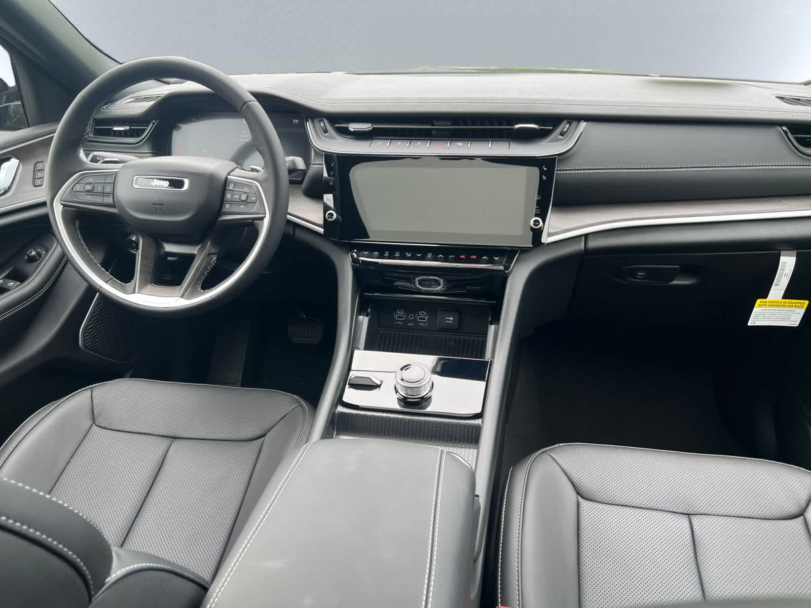 new 2026 Jeep Grand Cherokee car, priced at $53,780