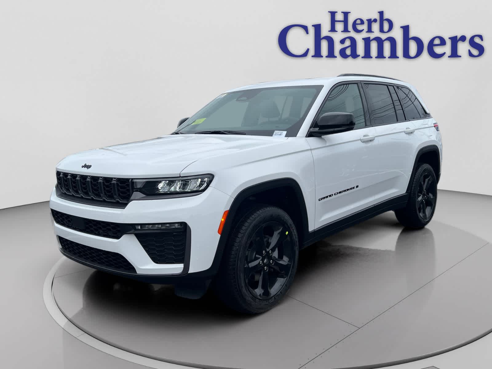 new 2026 Jeep Grand Cherokee car, priced at $51,625