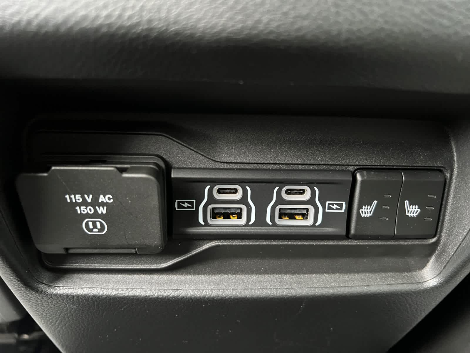 new 2025 Jeep Grand Cherokee car, priced at $47,405