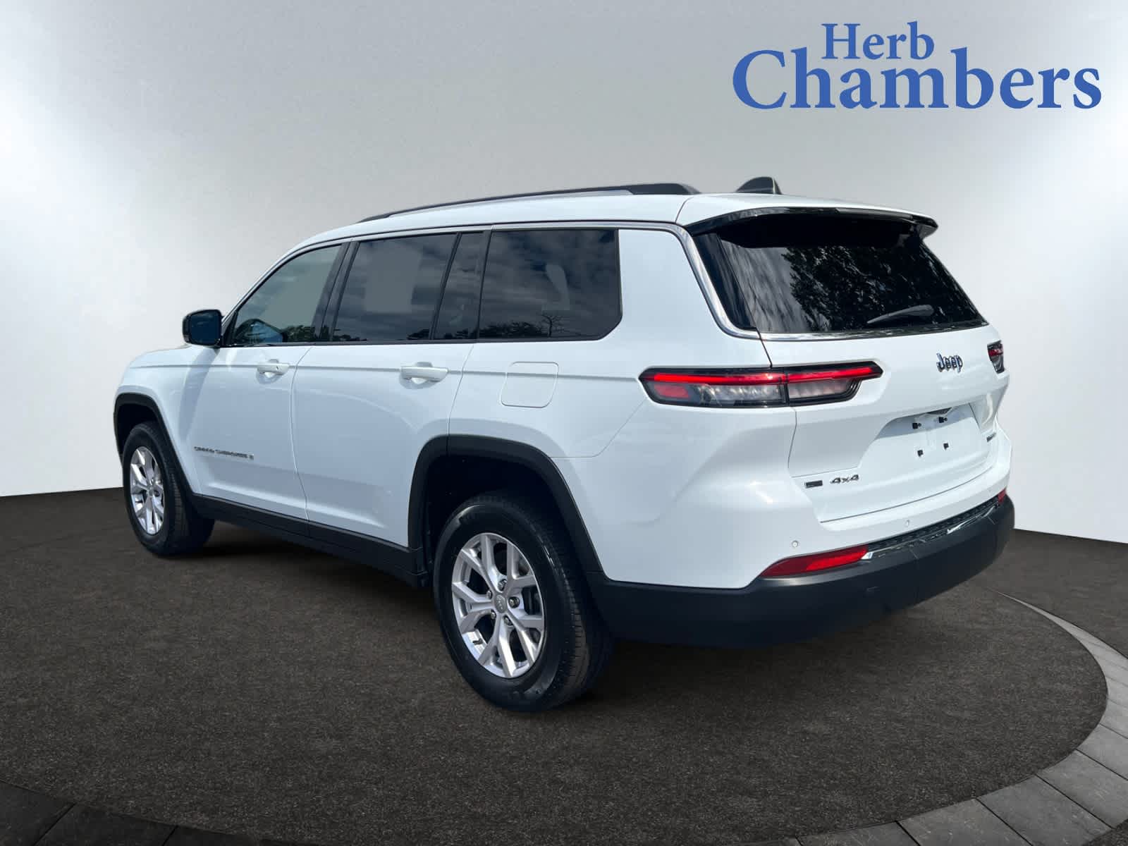 2022 Jeep Cherokee Limited photo 3