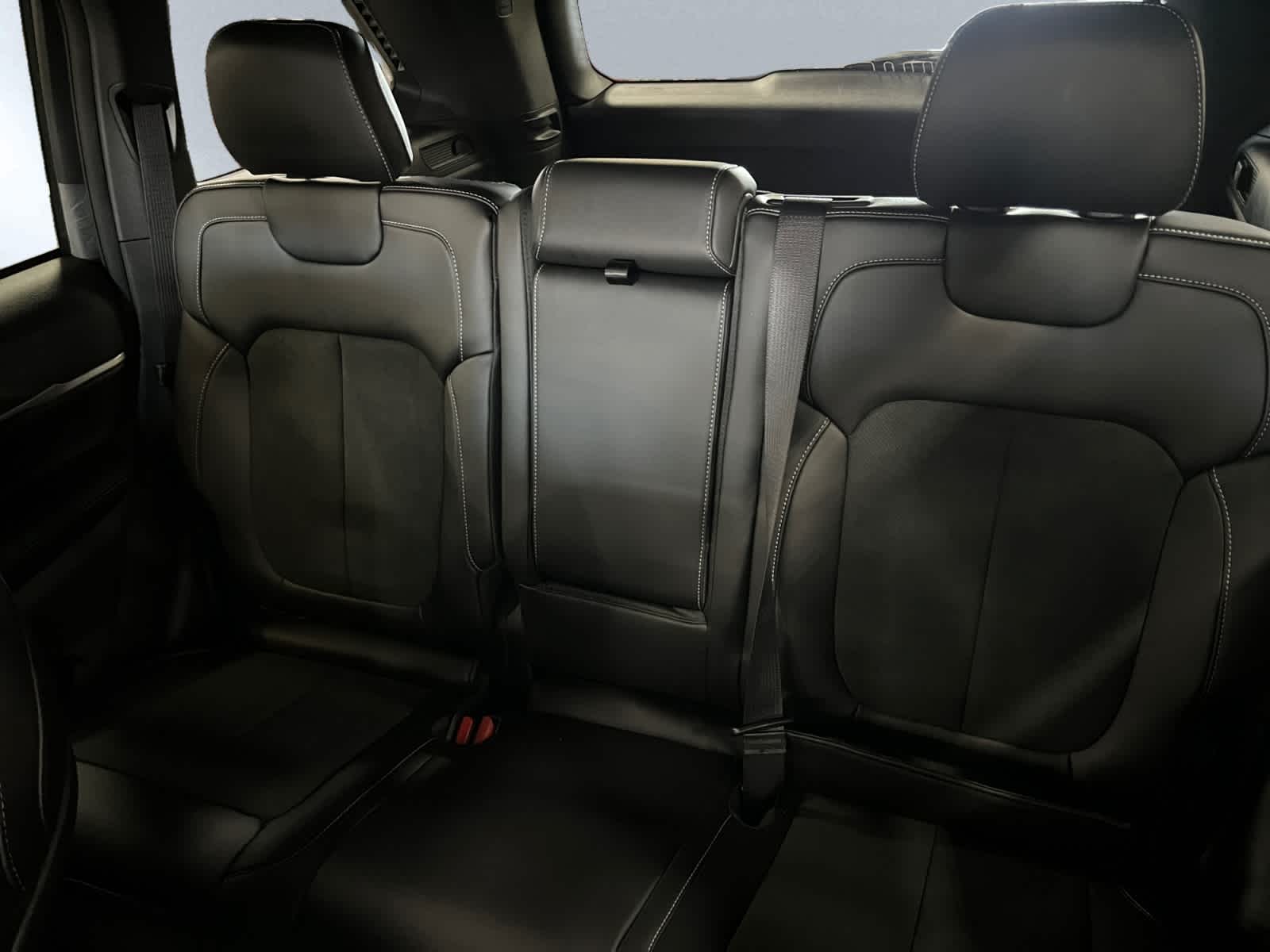 new 2026 Jeep Grand Cherokee car, priced at $49,170