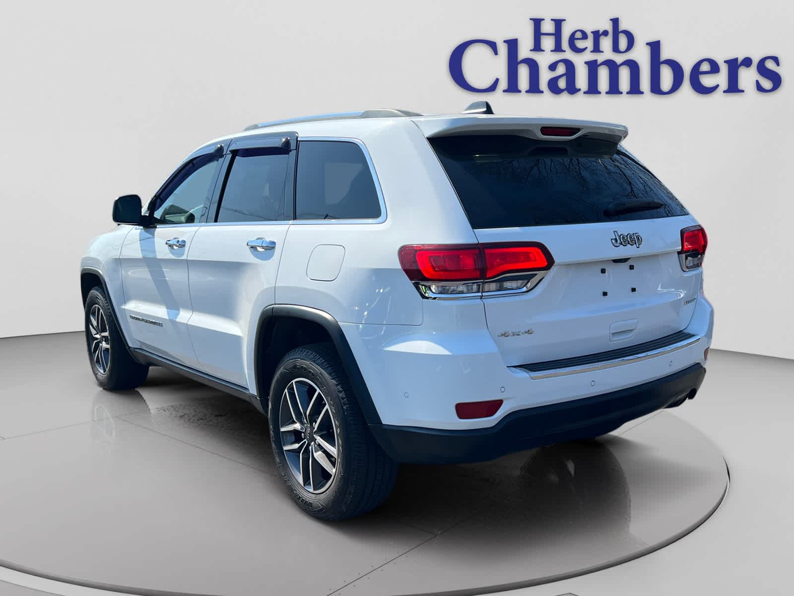 used 2020 Jeep Grand Cherokee car, priced at $24,197