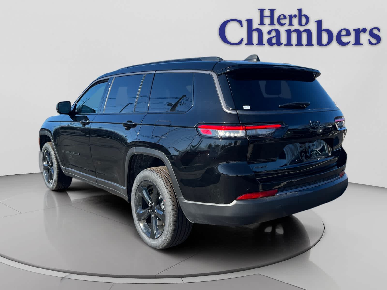 new 2026 Jeep Grand Cherokee car, priced at $53,225