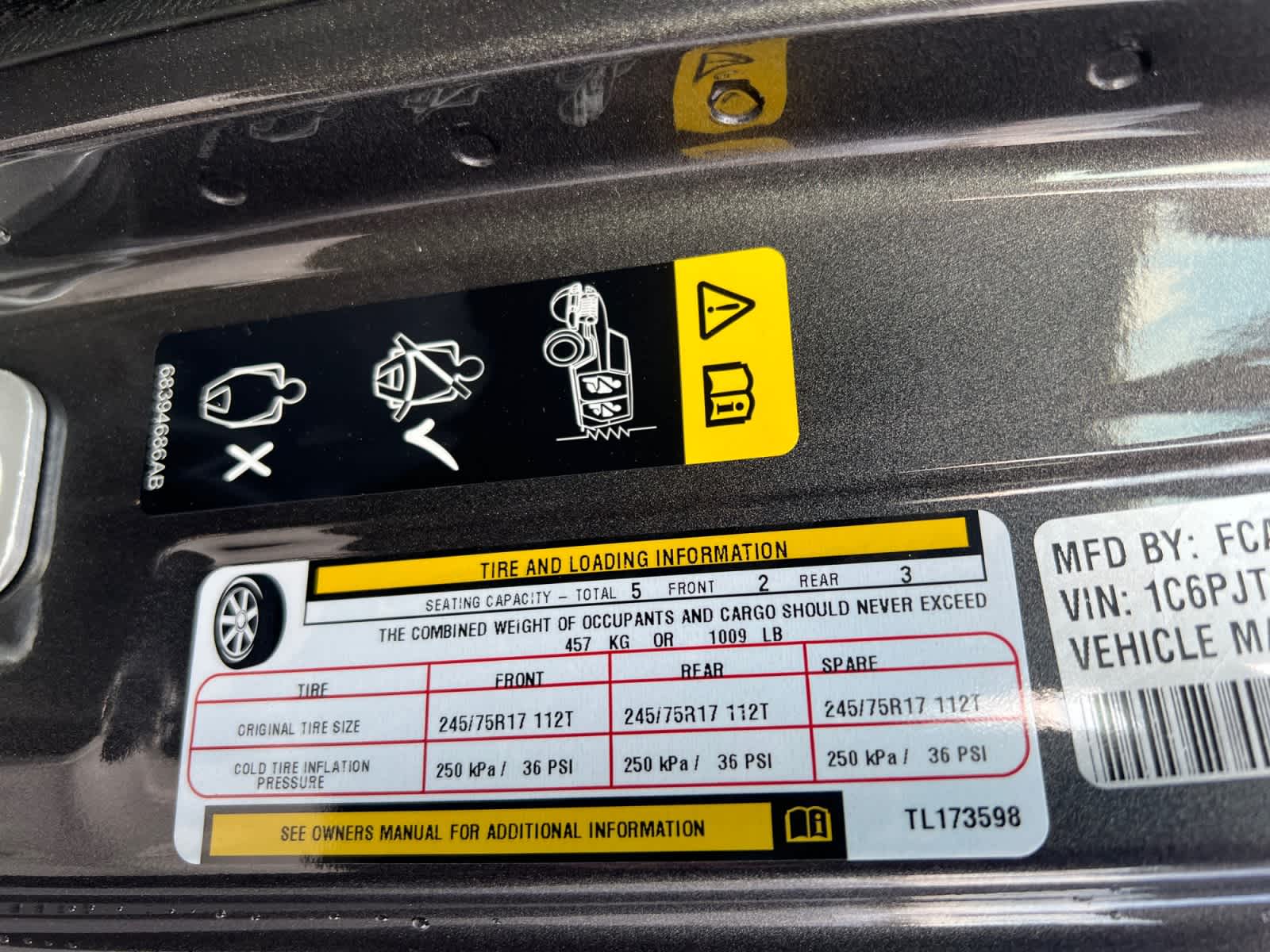 new 2026 Jeep Gladiator car, priced at $51,415