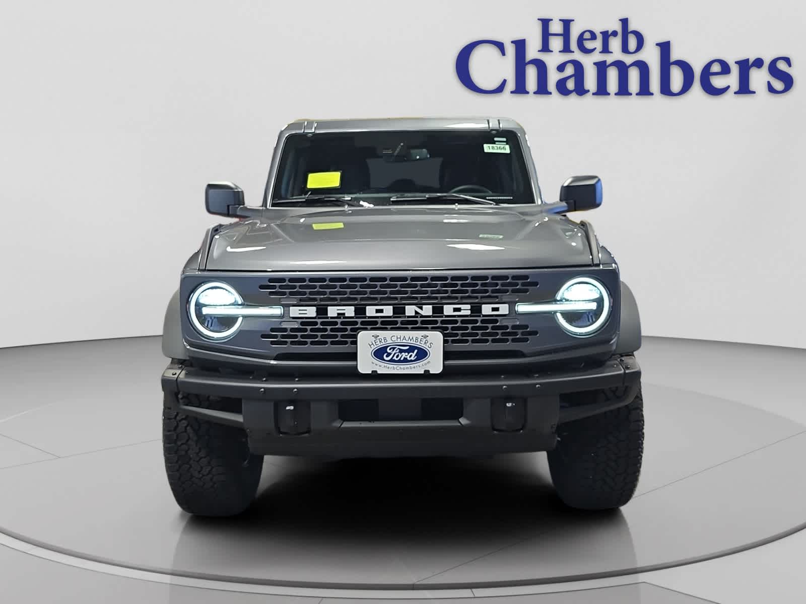 new 2025 Ford Bronco car, priced at $62,095