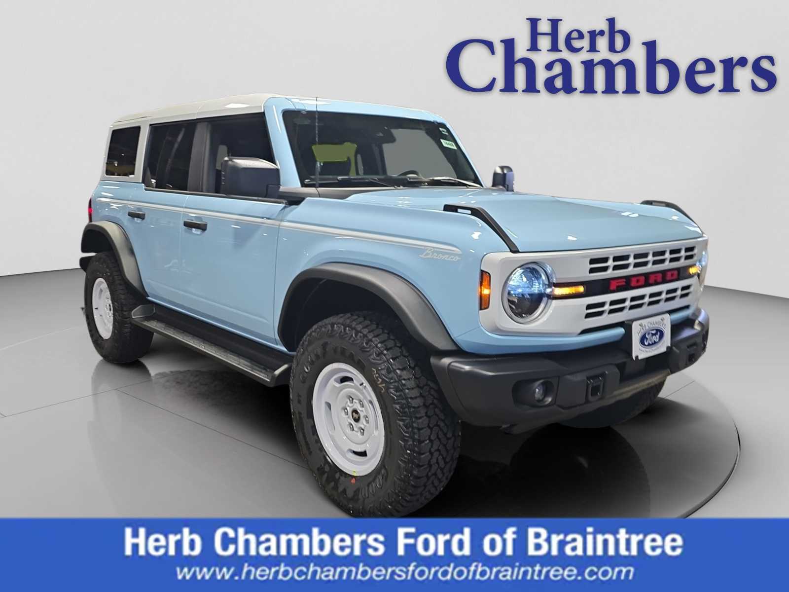 2025 Ford Bronco 4-Door Heritage Editon's photo