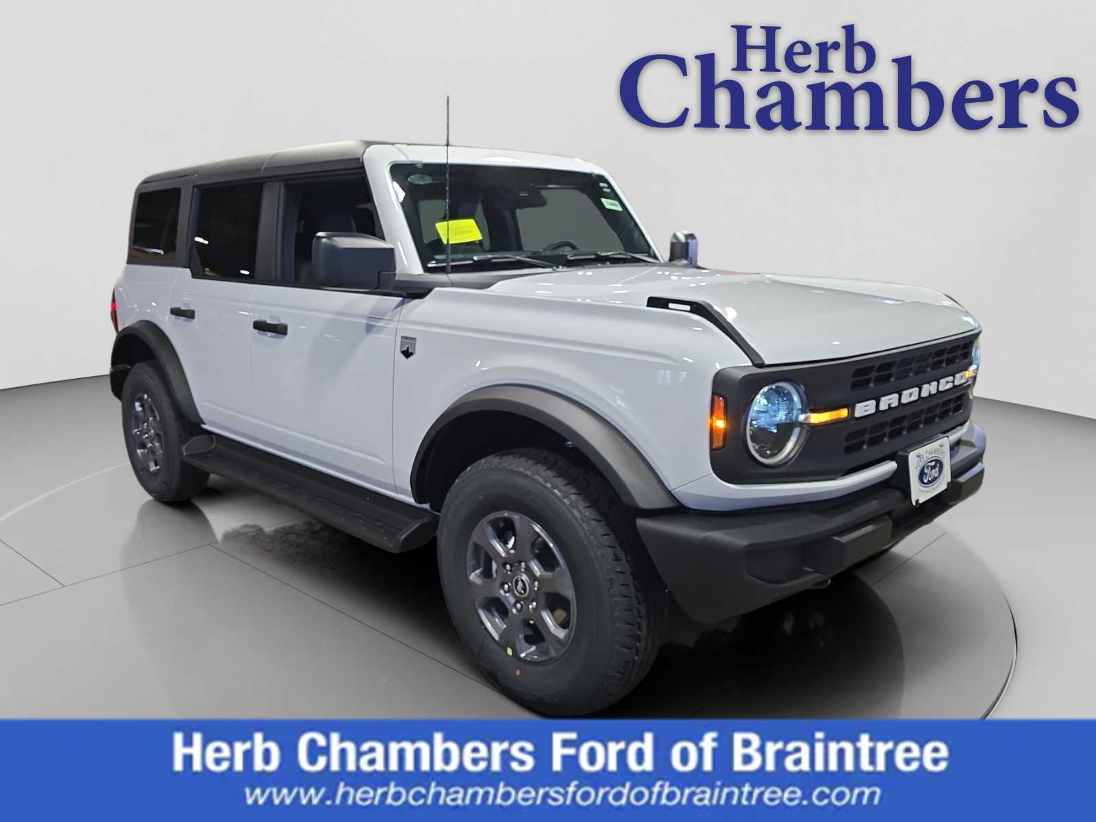 2025 Ford Bronco 4-Door Big Bend's photo