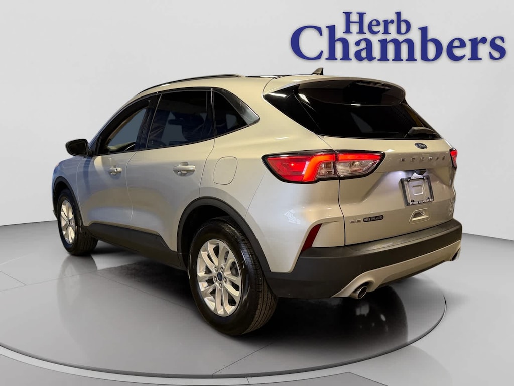 Used 2020 Ford Escape SE SUV