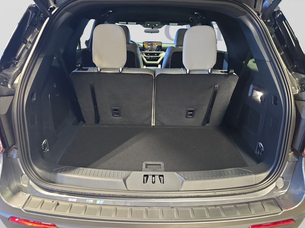 New 2027 Ford Explorer Active w/200A Pkg SUV