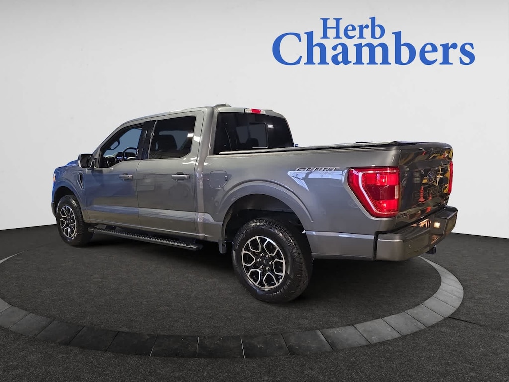 Used 2022 Ford F-150 XLT 4WD Supercrew 5.5 Box Truck SuperCrew Cab
