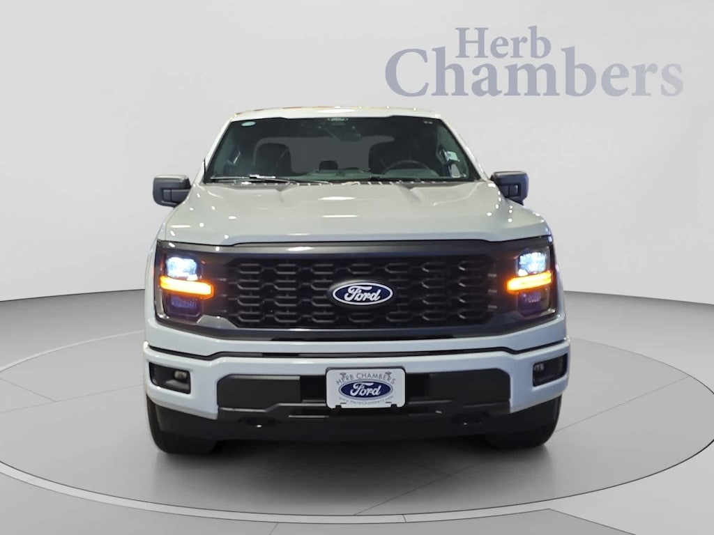 New 2026 Ford F-150 STX 4WD Supercrew 5.5 Box Truck