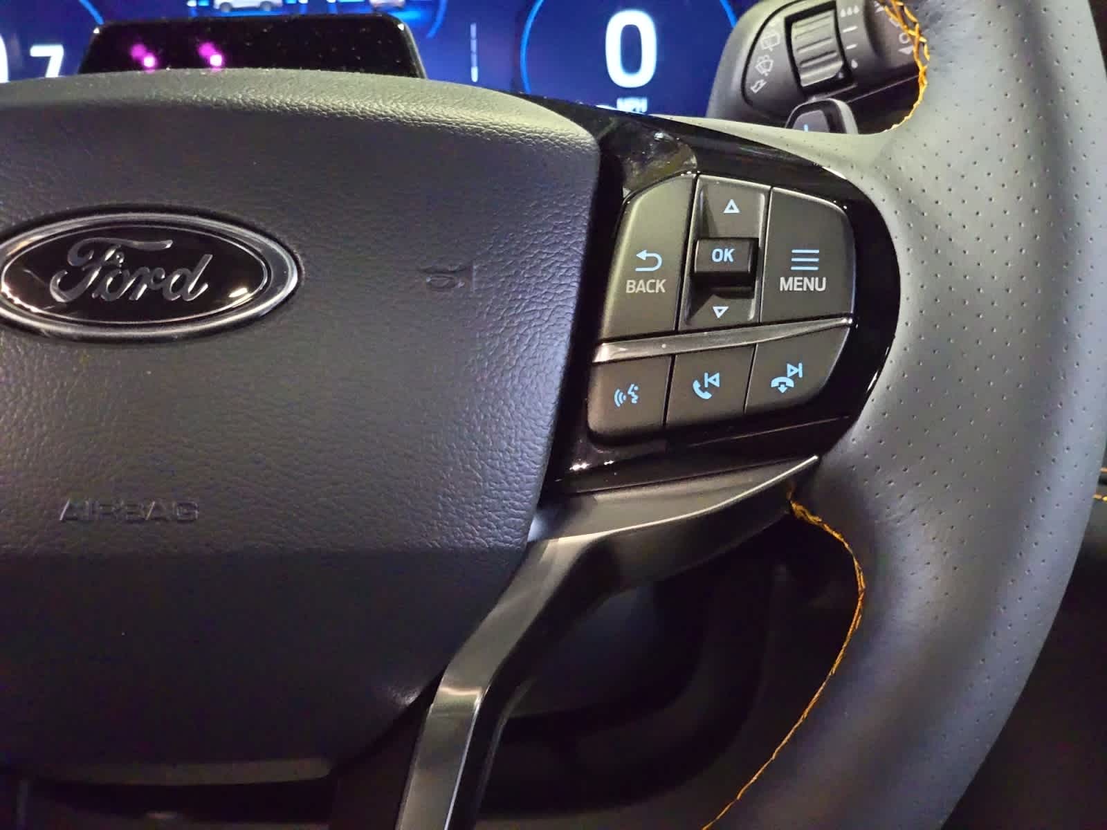 2026 Ford Explorer Tremor - Photo 24
