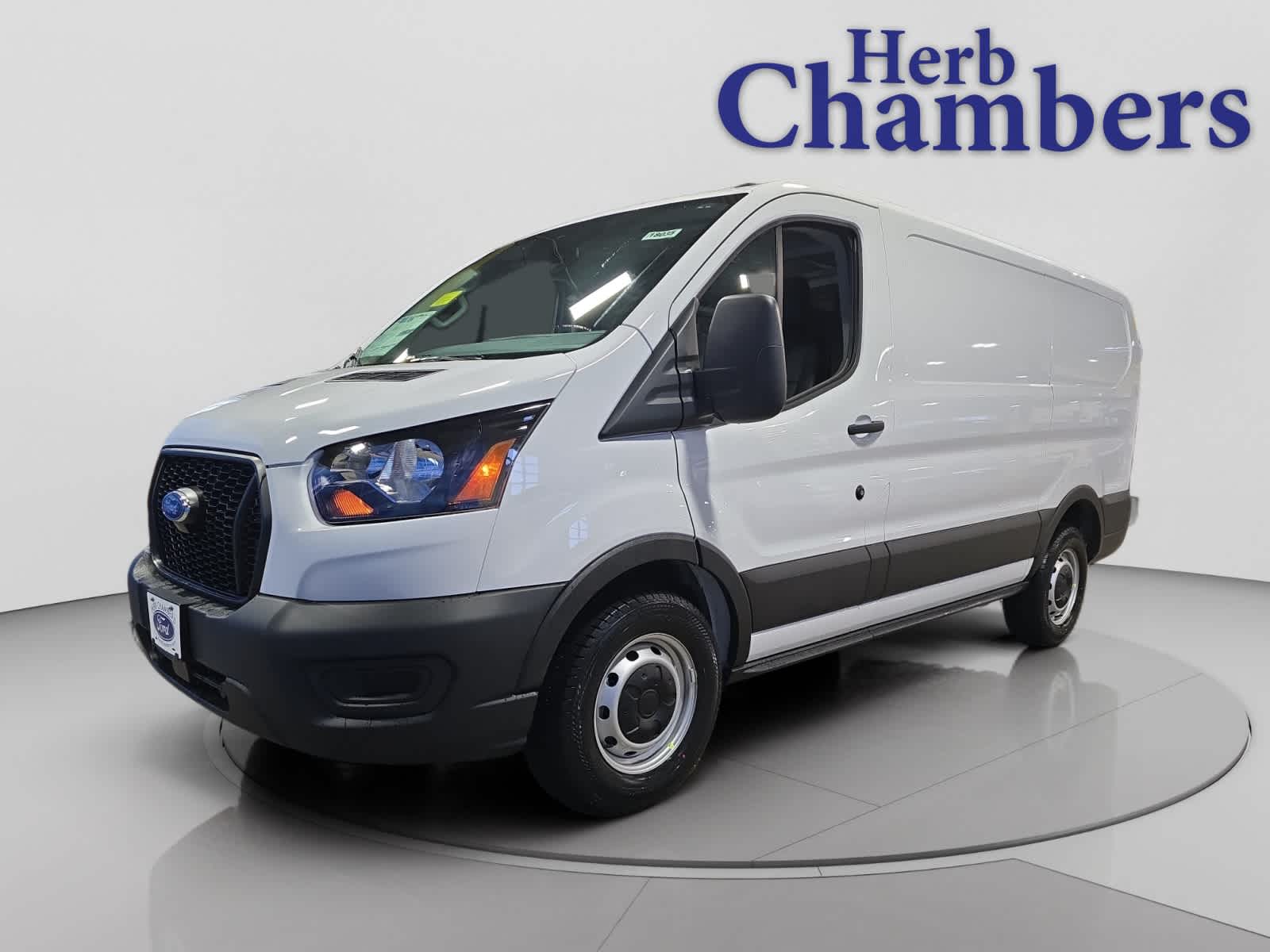 2025 Ford Transit Van Base - Photo 10