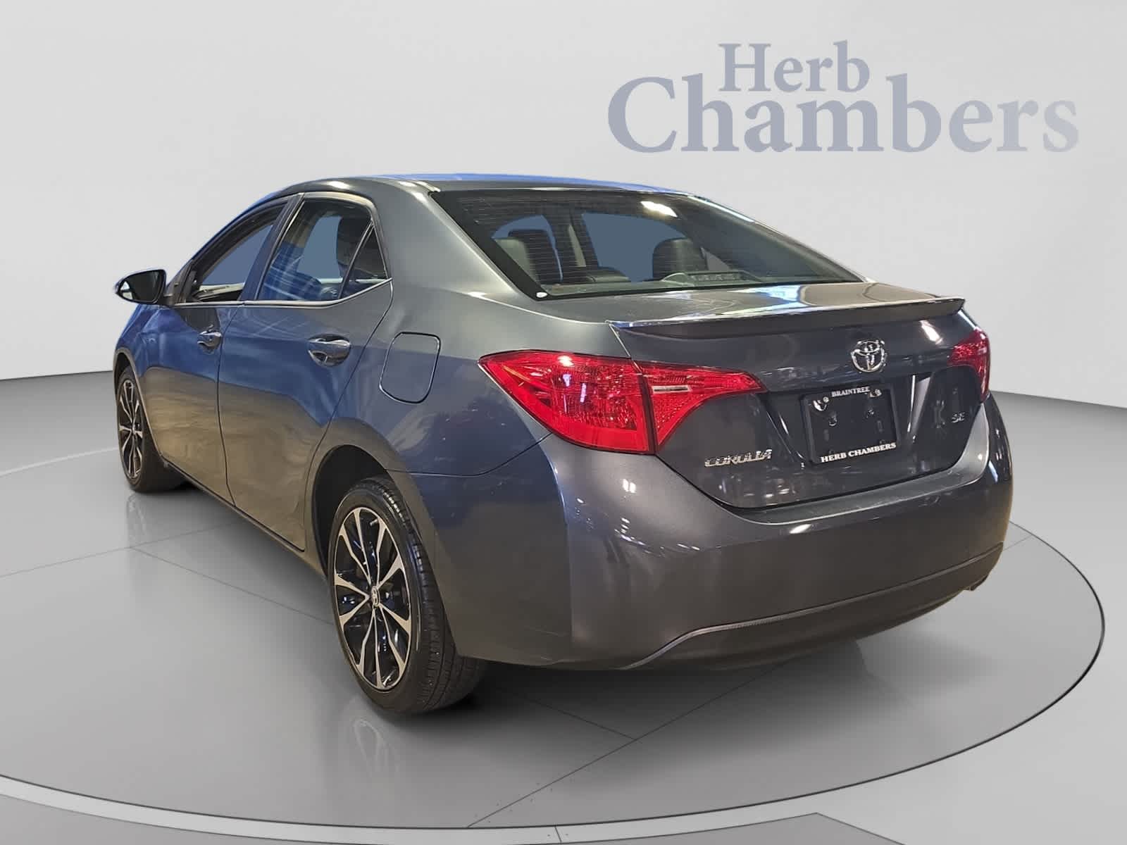 Used 2017 Toyota Corolla LE Sedan