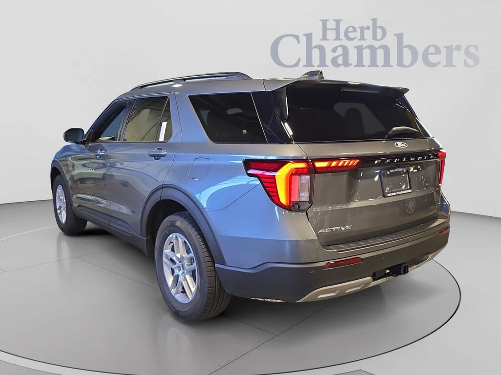 New 2027 Ford Explorer Active w/200A Pkg SUV