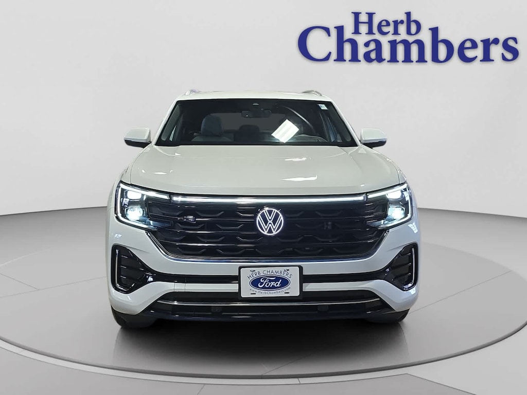 Certified 2024 Volkswagen Atlas Cross Sport 2.0T SEL R-Line SUV