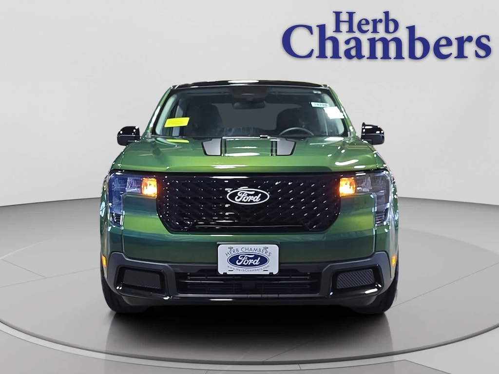 New 2025 Ford Maverick XLT AWD Supercrew Truck