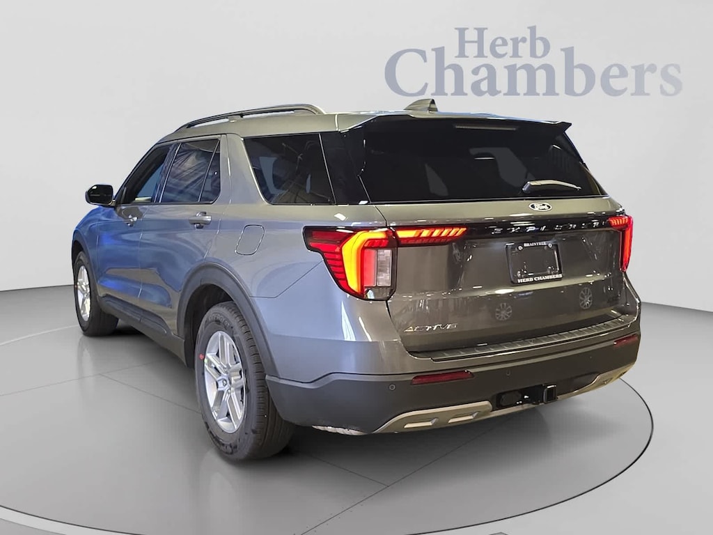 New 2027 Ford Explorer Active w/200A Pkg SUV