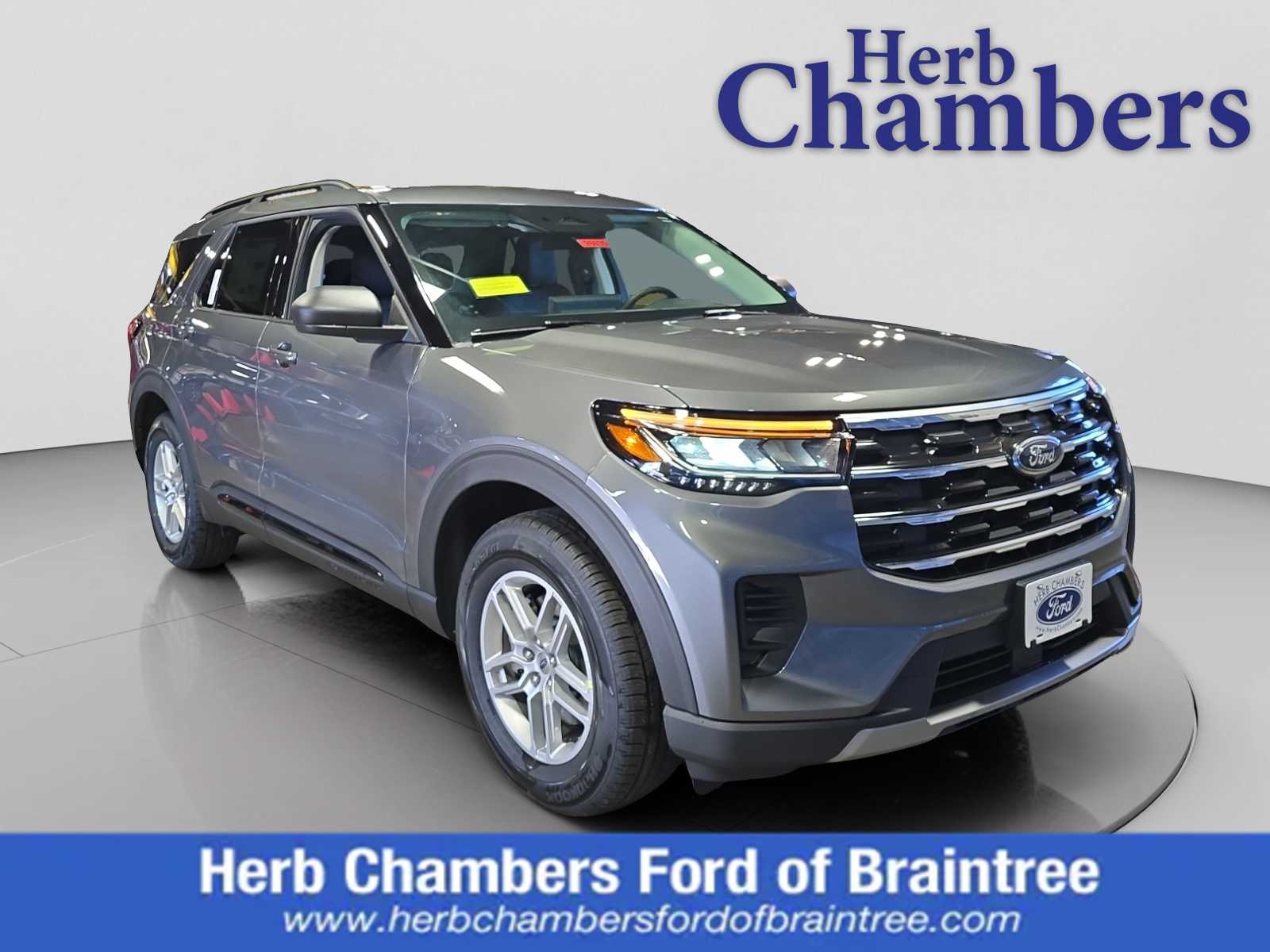 2026 Ford Explorer Active's photo