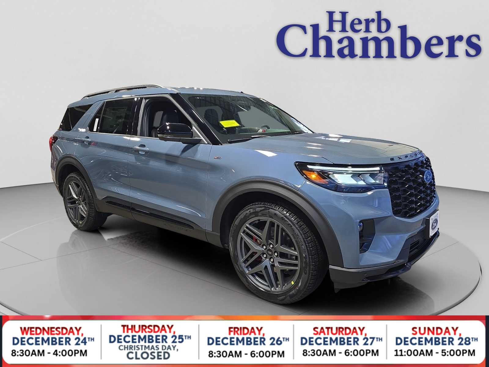 2026 Ford Explorer ST-LINE's photo