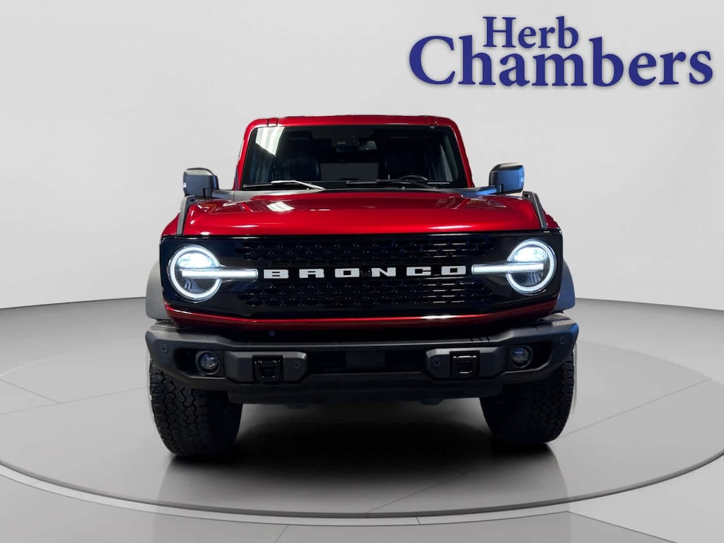 Used 2025 Ford Bronco Badlands SUV