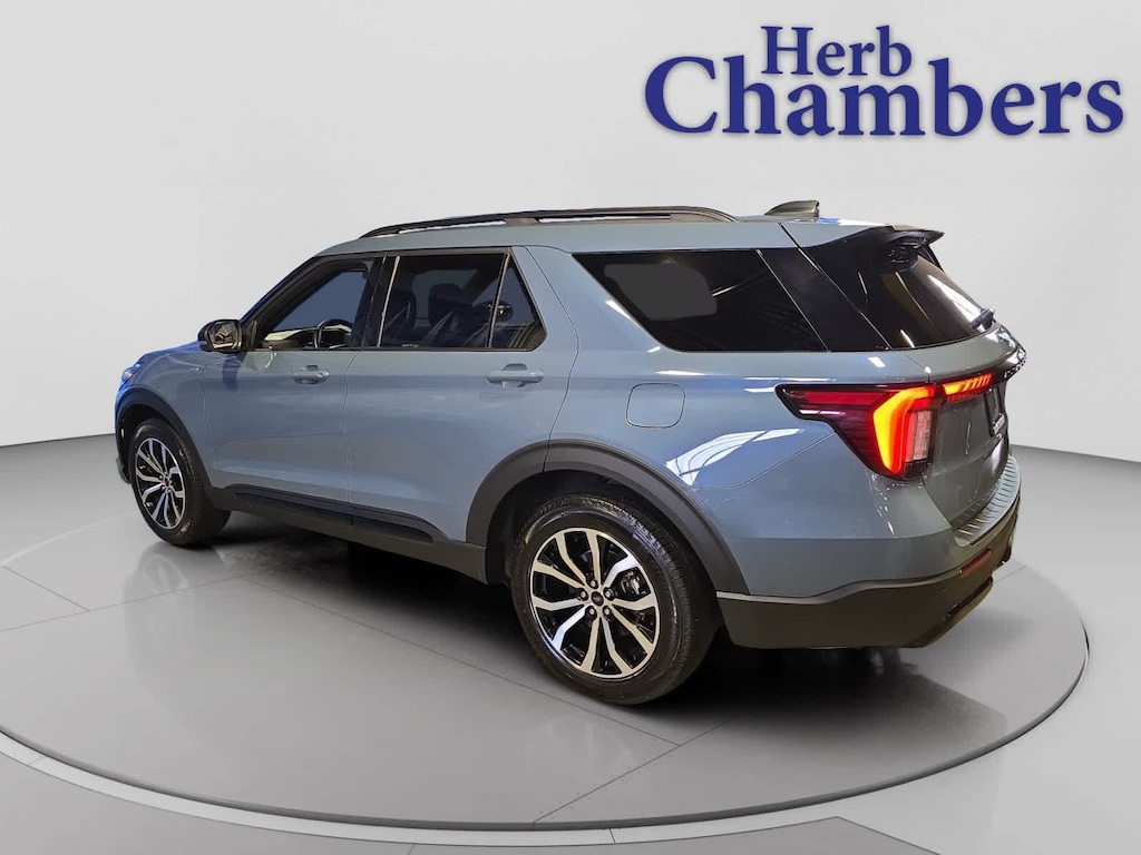 Used 2025 Ford Explorer ST-Line SUV