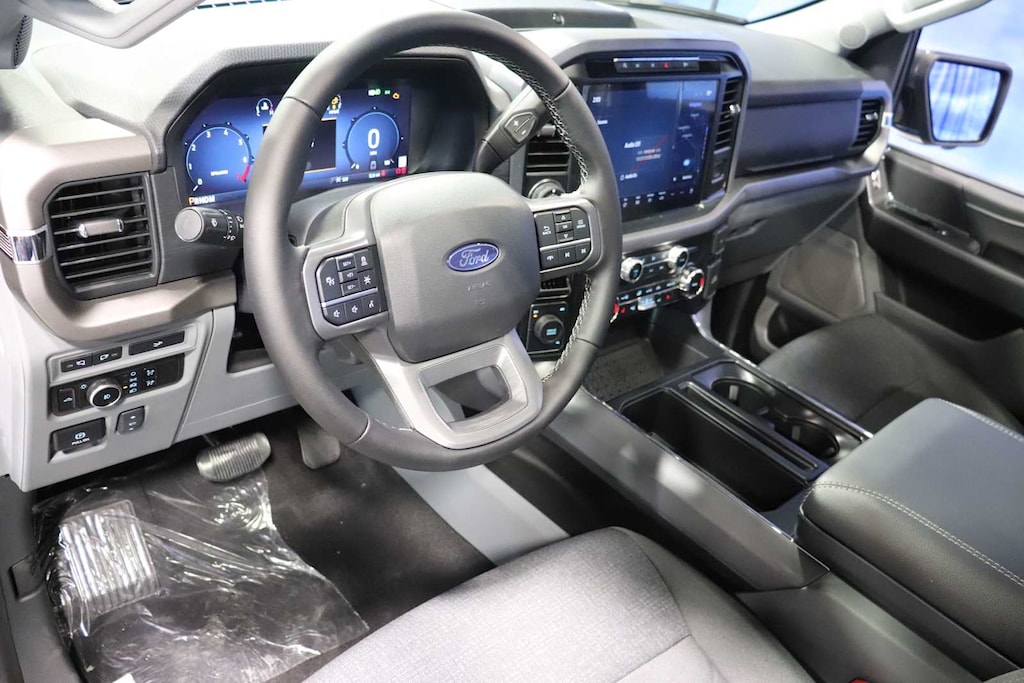 New 2024 Ford F-150 XLT 4WD Supercrew 5.5 Box Truck