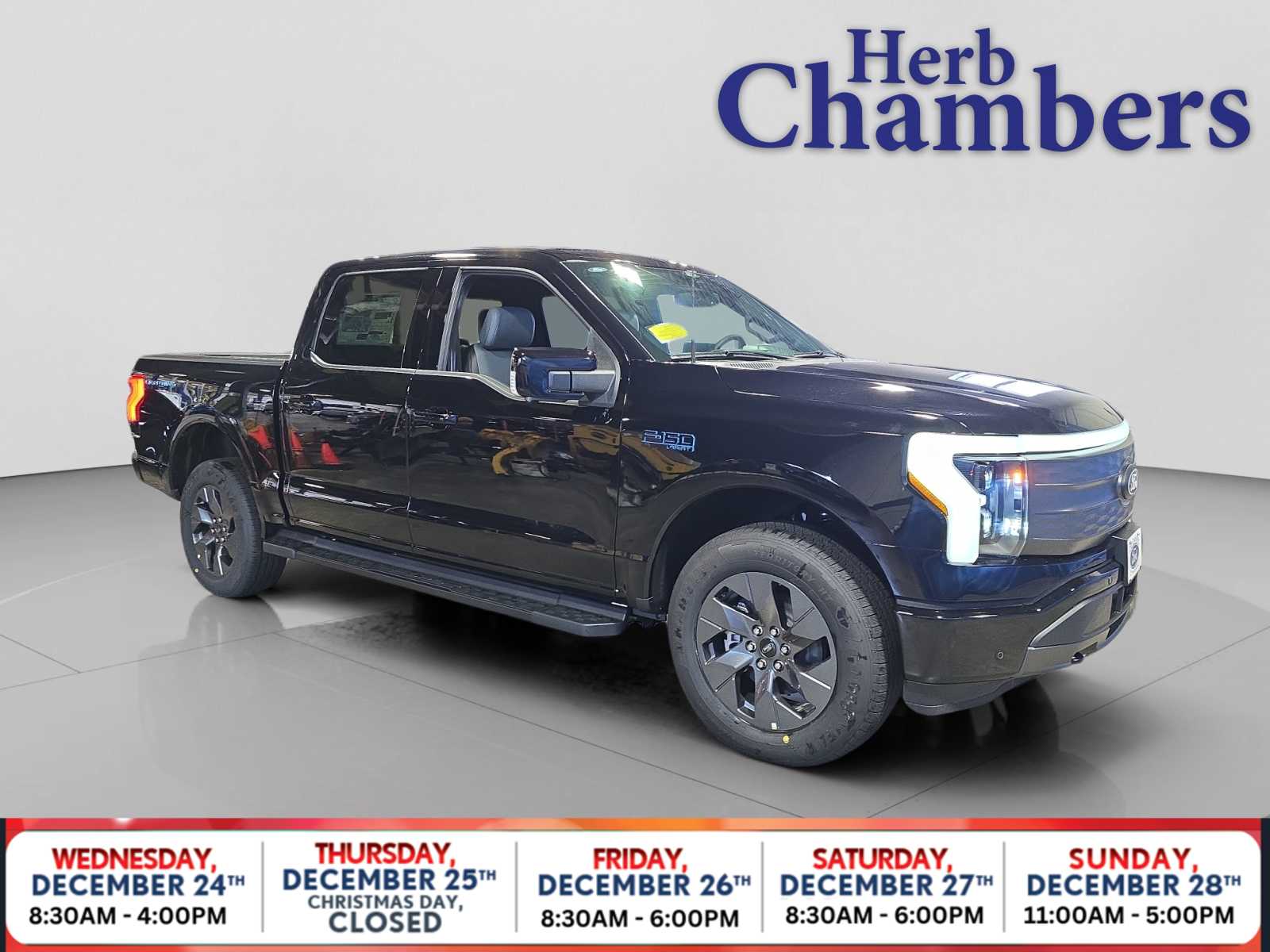 2025 Ford F-150 Lightning Lariat's photo