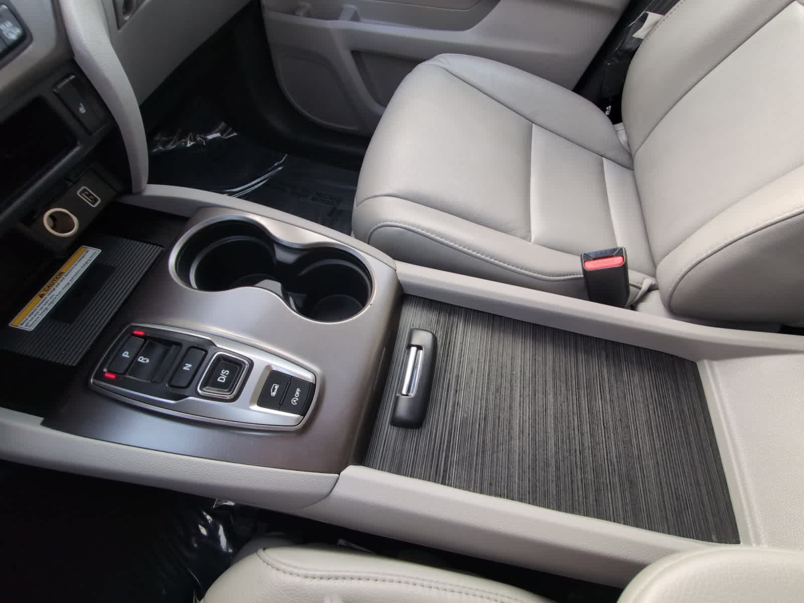 used 2022 Honda Pilot car, priced at $30,187