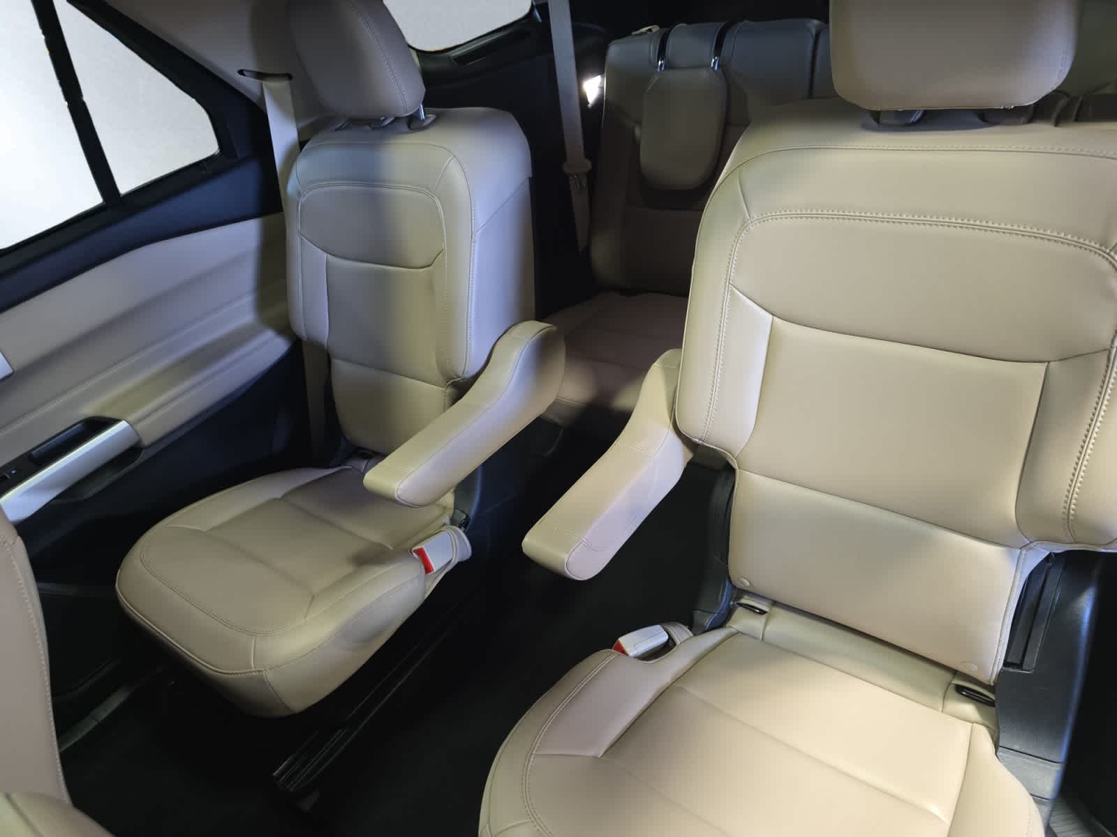 used 2023 Ford Explorer car, priced at $31,382