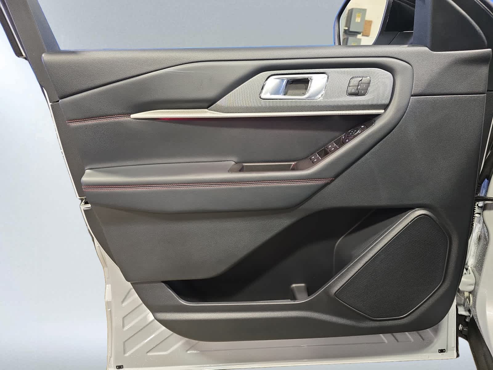 new 2026 Ford Explorer car, priced at $50,255