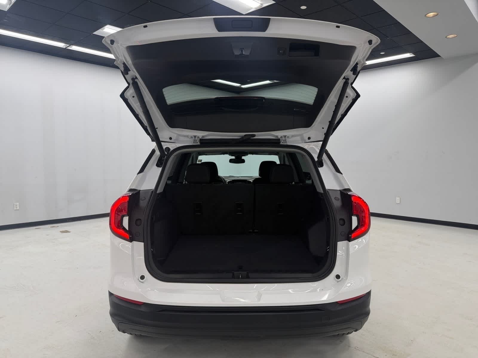 used 2022 GMC Terrain car, priced at $21,982