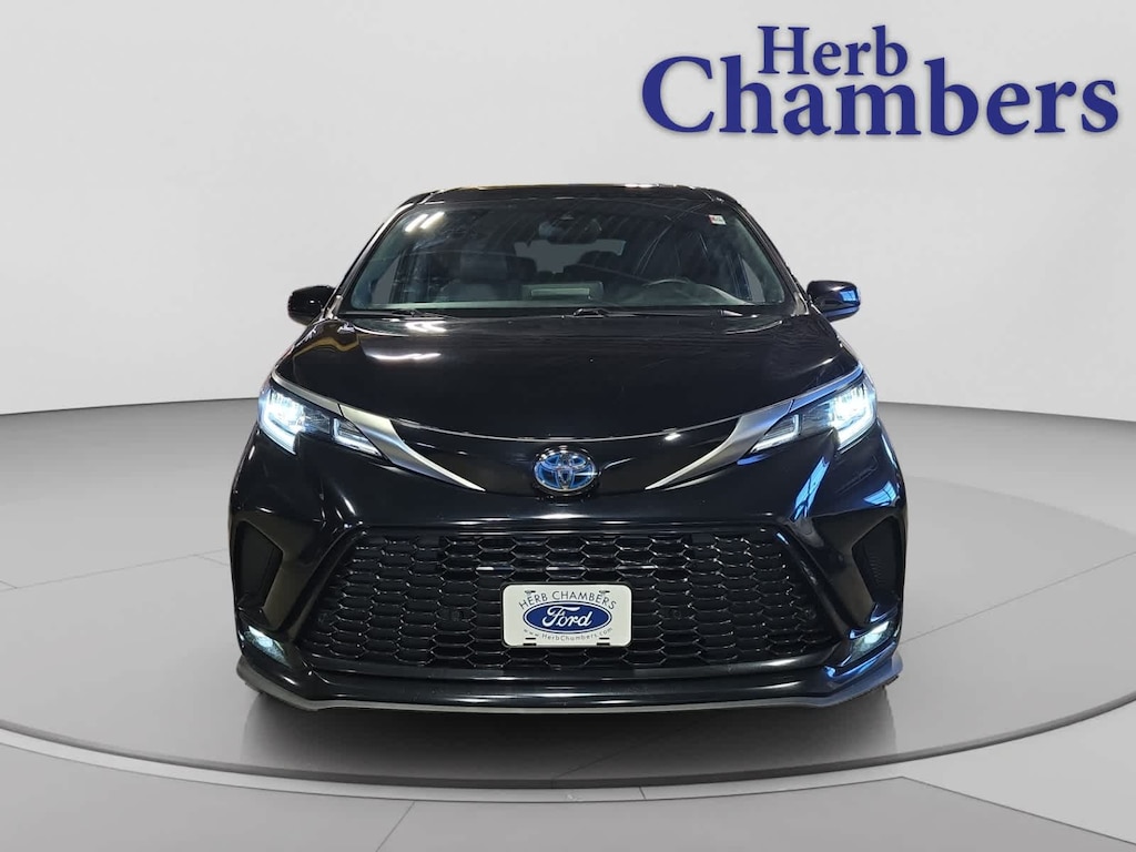 Used 2023 Toyota Sienna XSE Van Passenger Van
