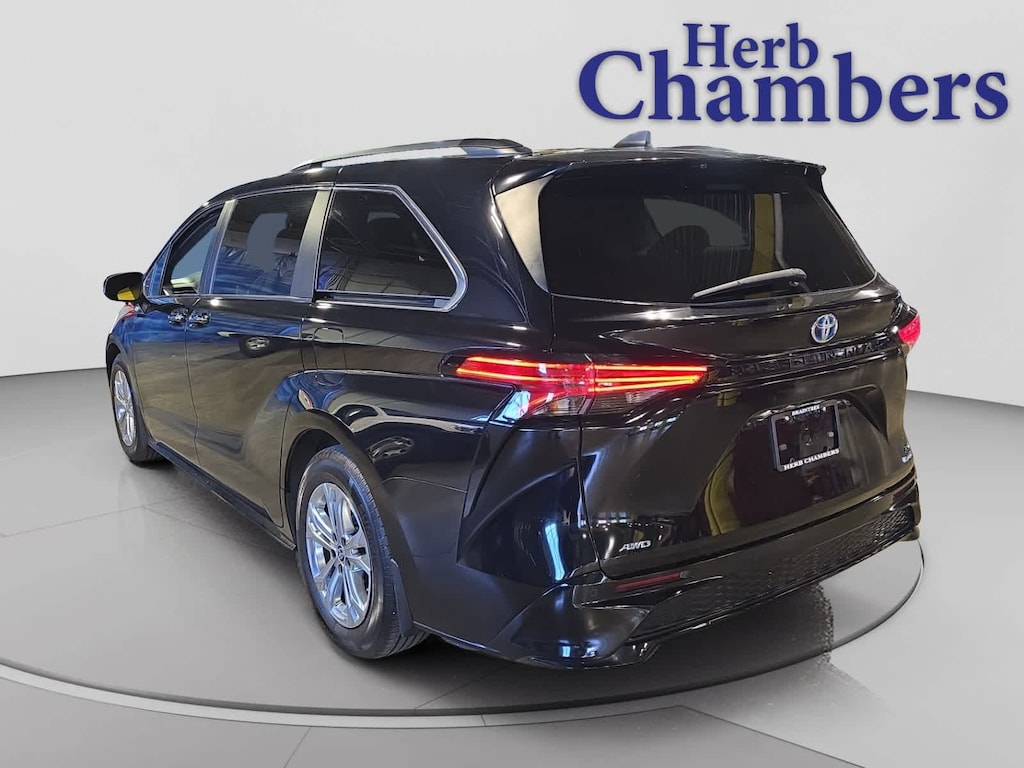 Used 2023 Toyota Sienna XSE Van Passenger Van