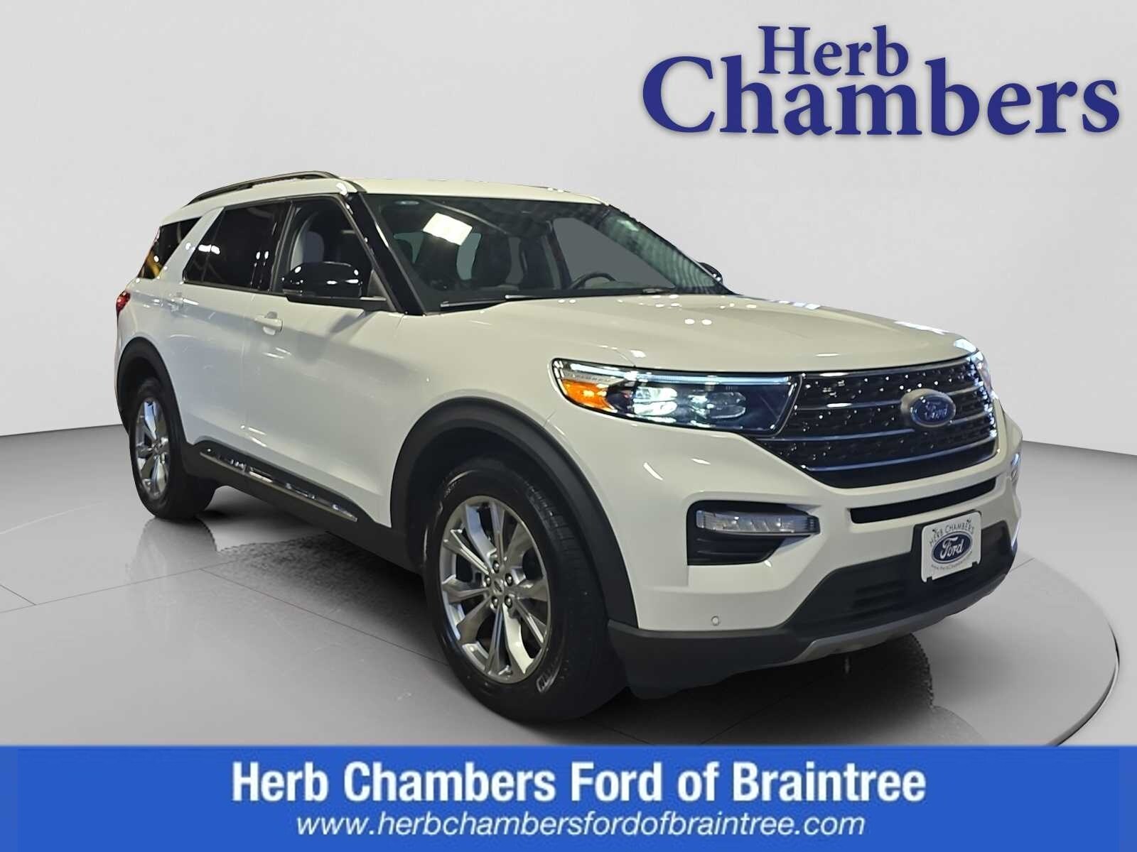 Star White Tri-Coat 2023 Ford Explorer XLT AWD SUV / Crossover All-Wheel Drive Automatic
