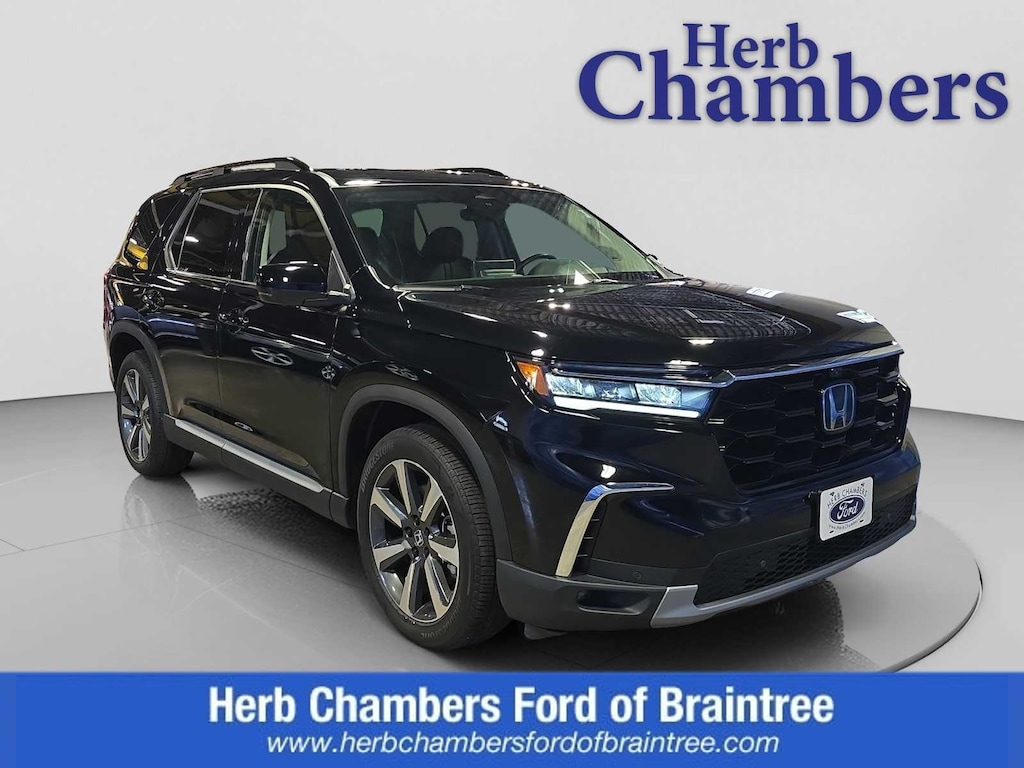 Used 2025 Honda Pilot Elite SUV