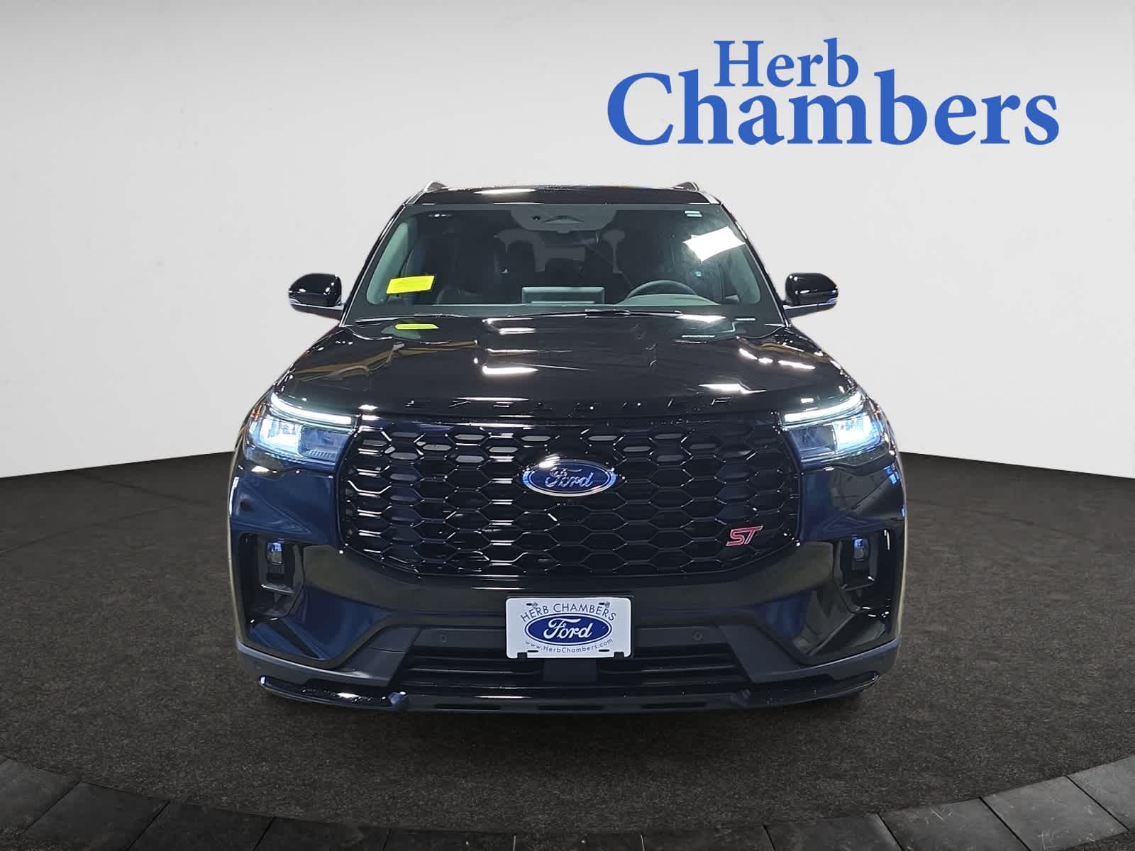 2026 Ford Explorer ST photo 2