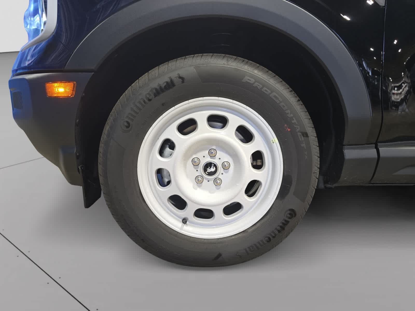 new 2025 Ford Bronco Sport car, priced at $37,380