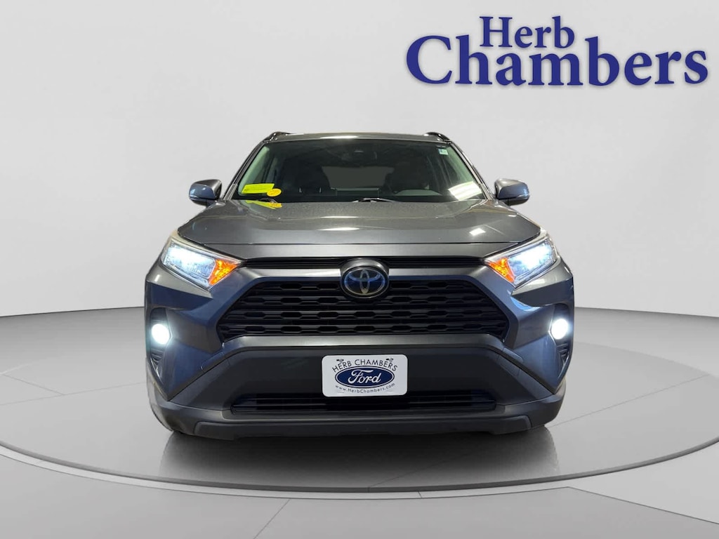Used 2019 Toyota RAV4 XLE SUV