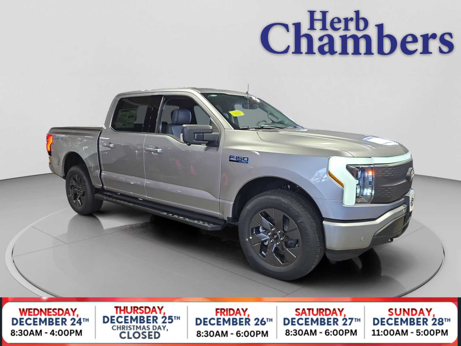 2025 Ford F-150 Lightning Flash's photo