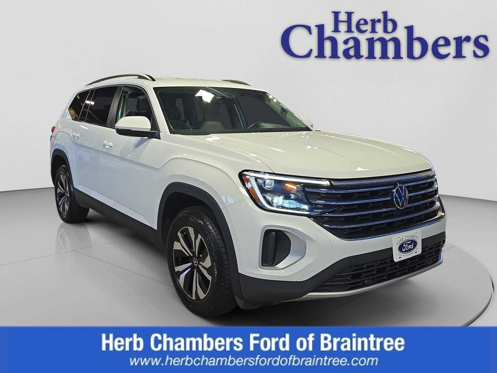 used 2024 Volkswagen Atlas car, priced at $30,365