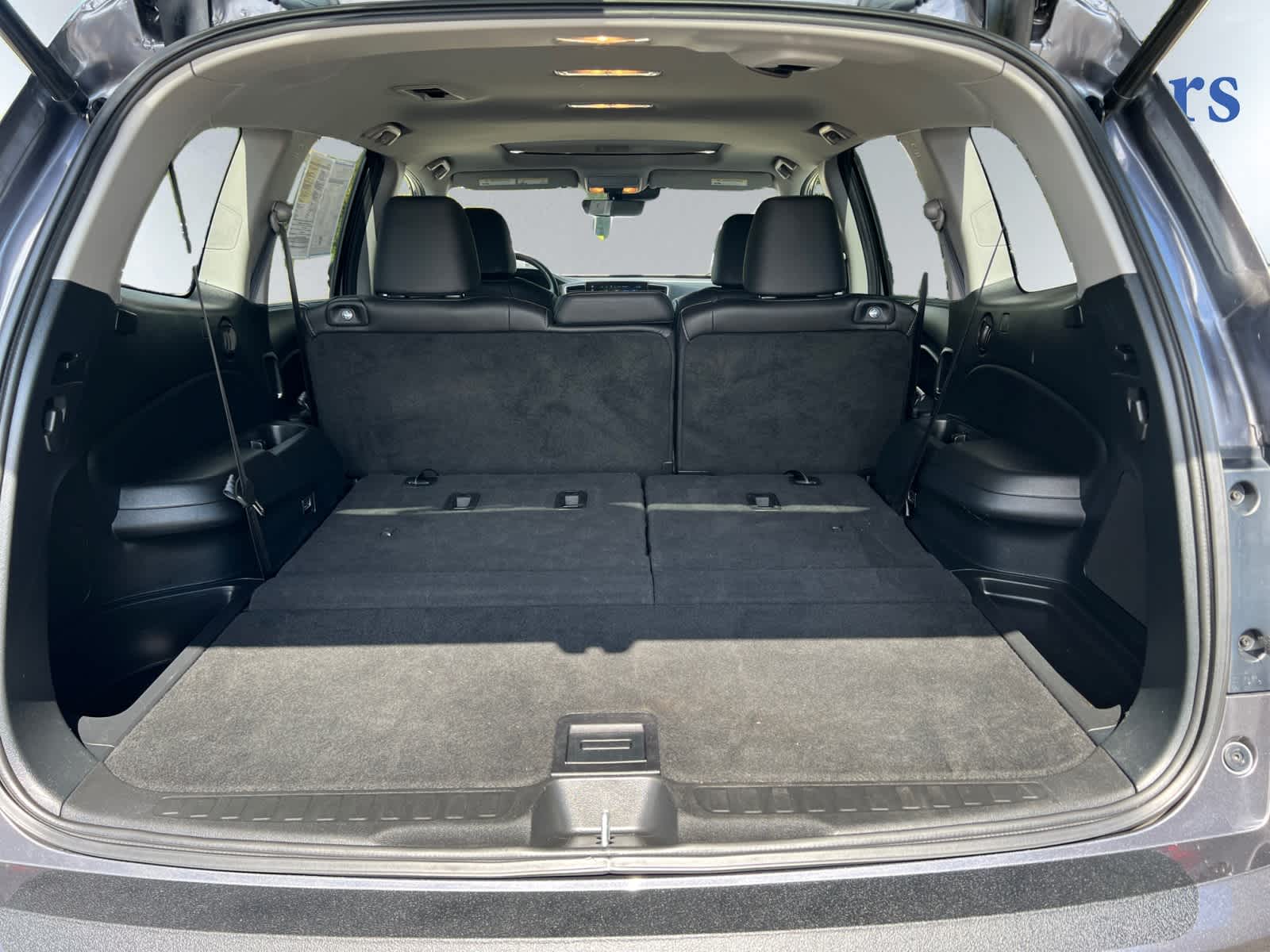 2022 Honda Pilot Special Edition photo 4