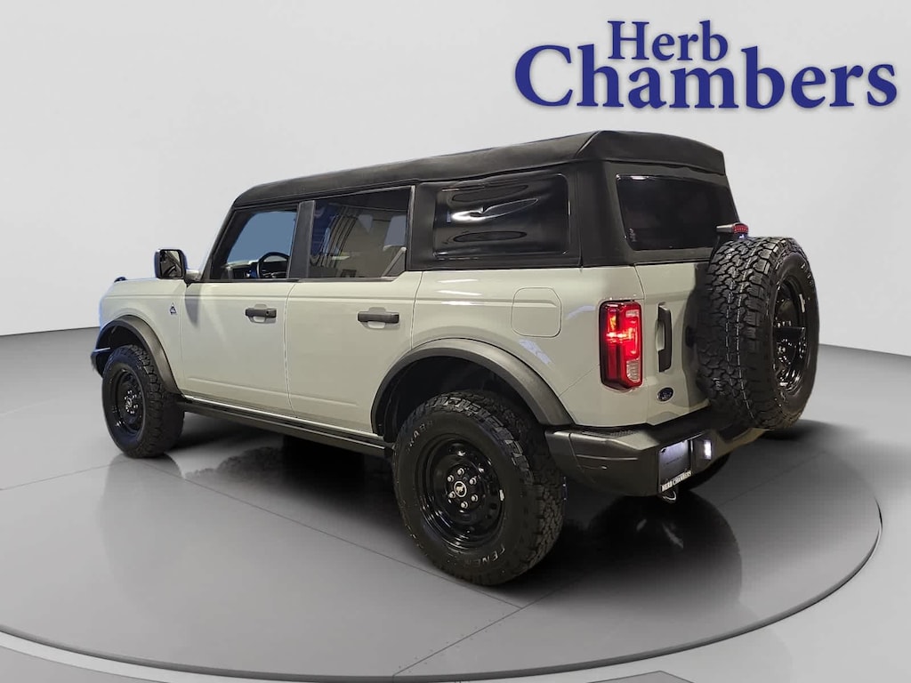 Used 2023 Ford Bronco Black Diamond SUV