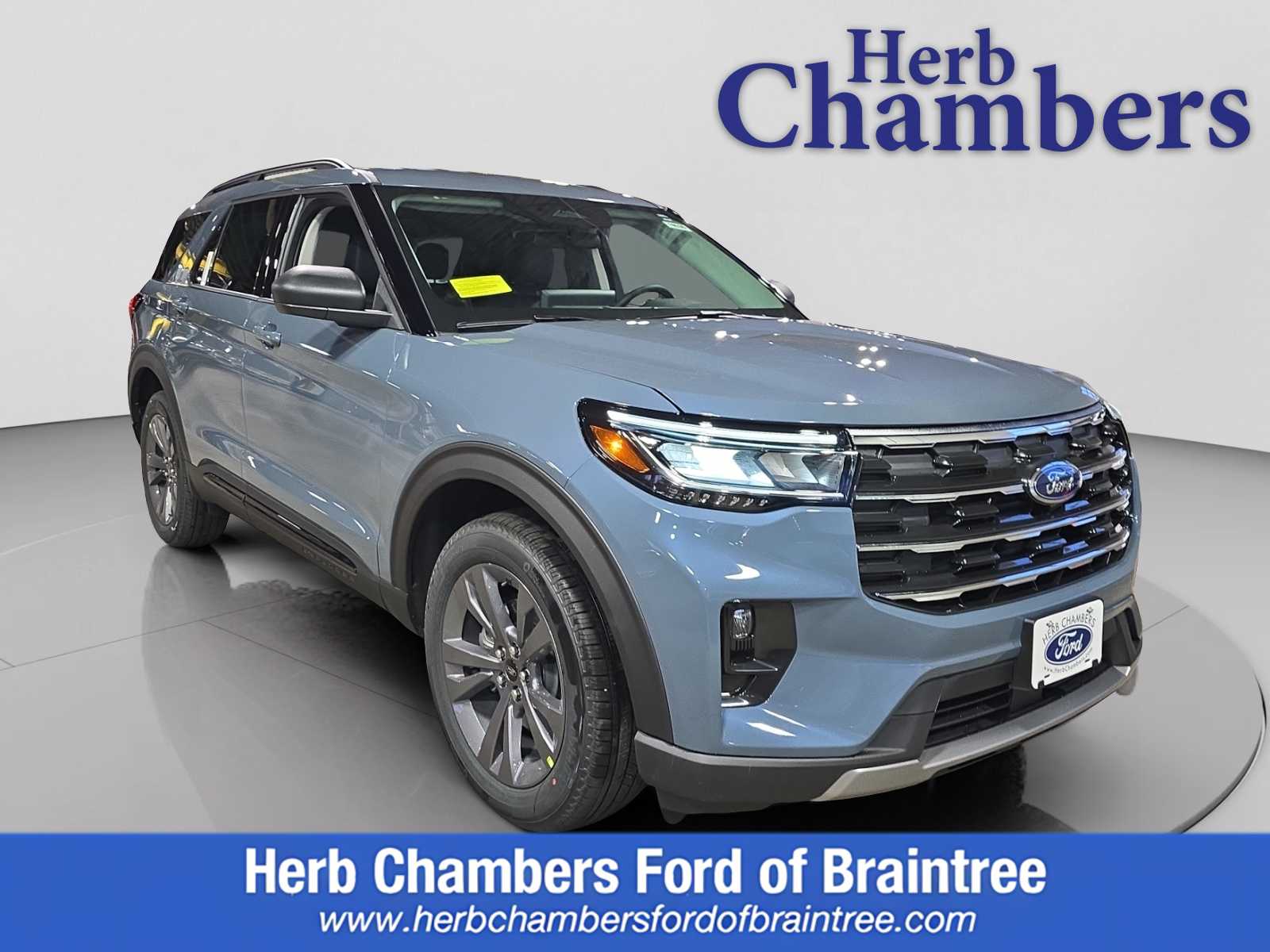 2026 Ford Explorer Active 4WD's photo