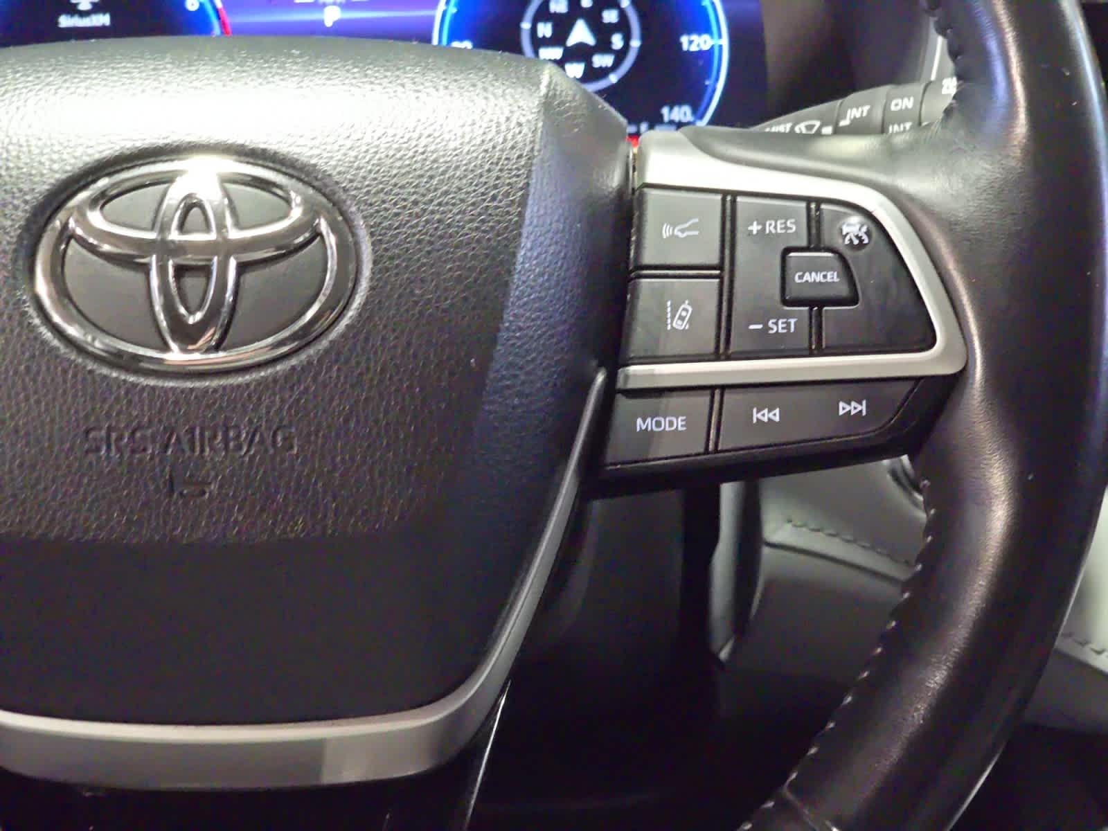 used 2023 Toyota Highlander car, priced at $37,987