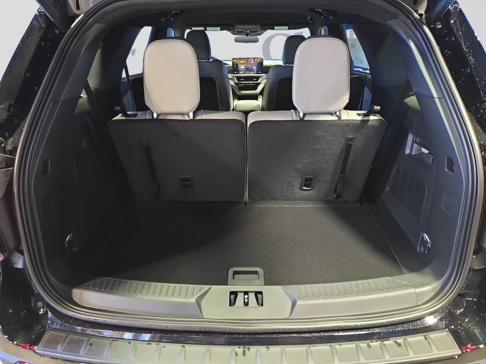New 2027 Ford Explorer Active w/200A Pkg SUV