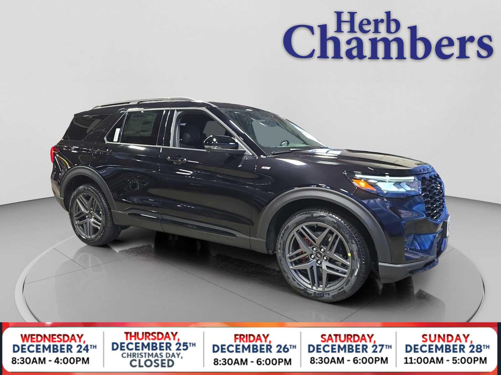 2026 Ford Explorer ST-LINE's photo