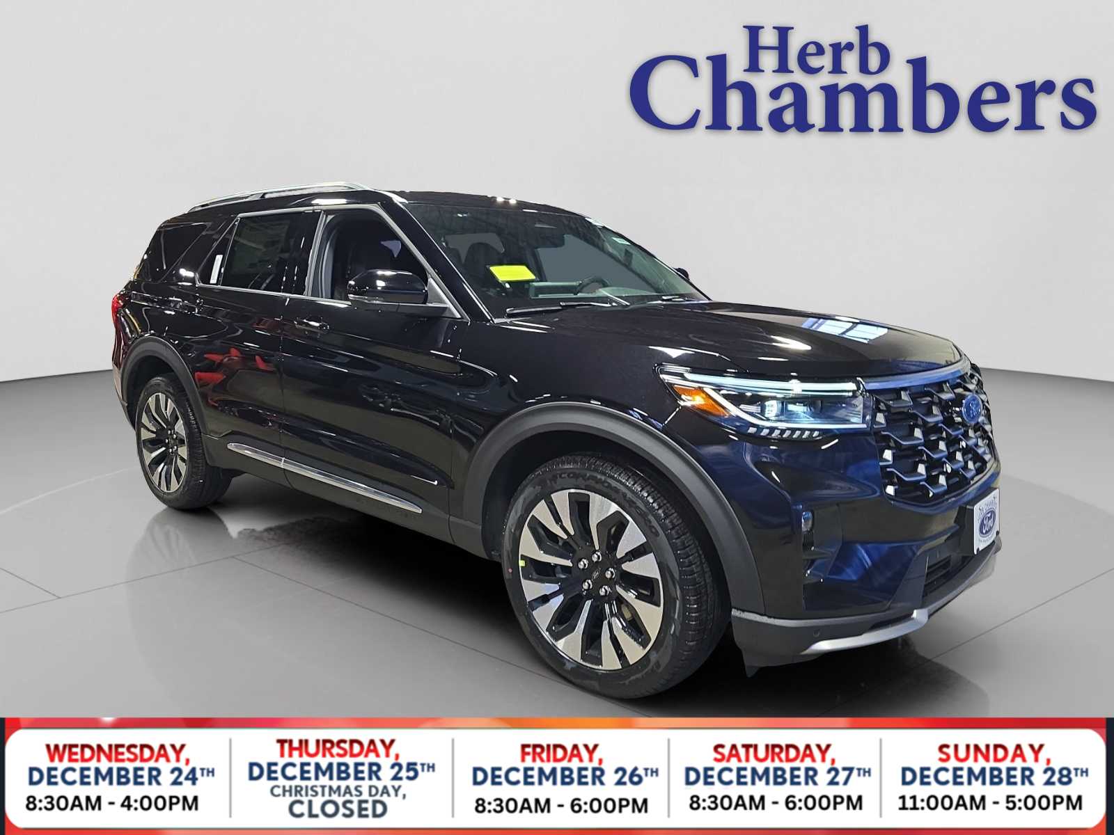 2026 Ford Explorer Platinum's photo