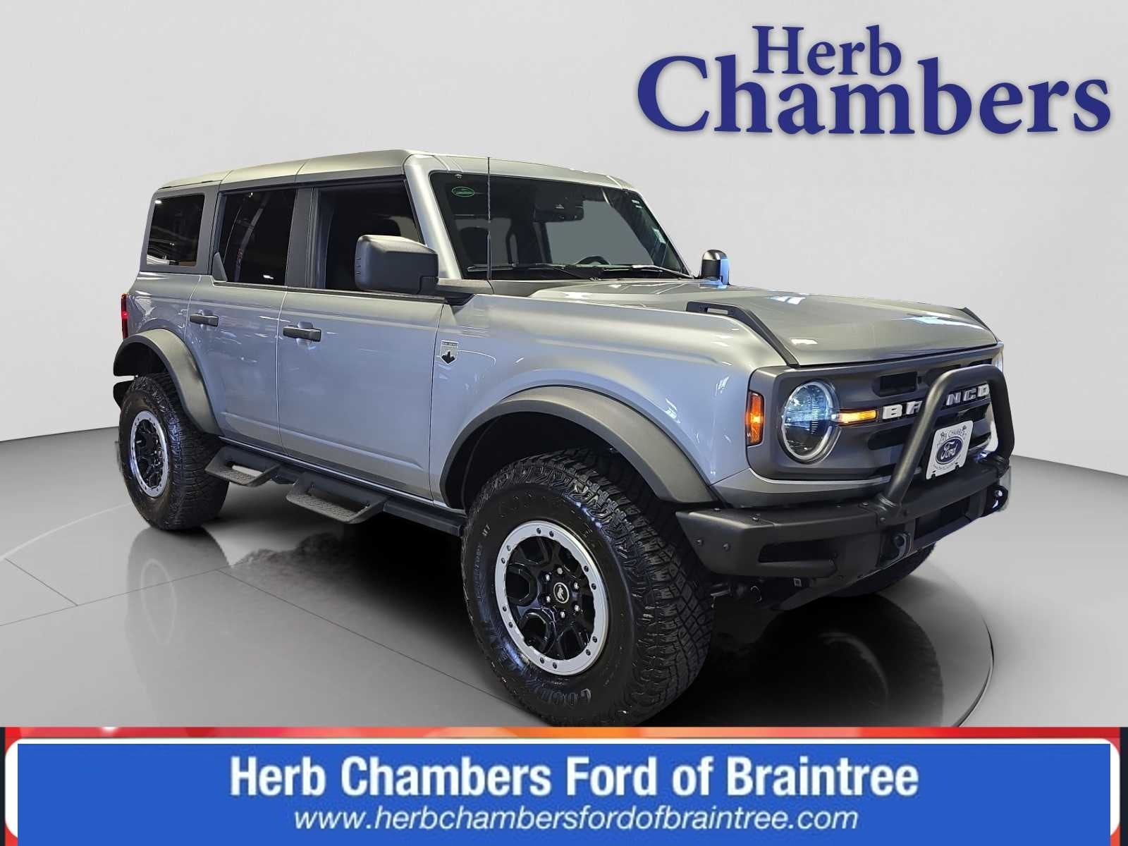 2023 Ford Bronco 4-Door Big Bend's photo